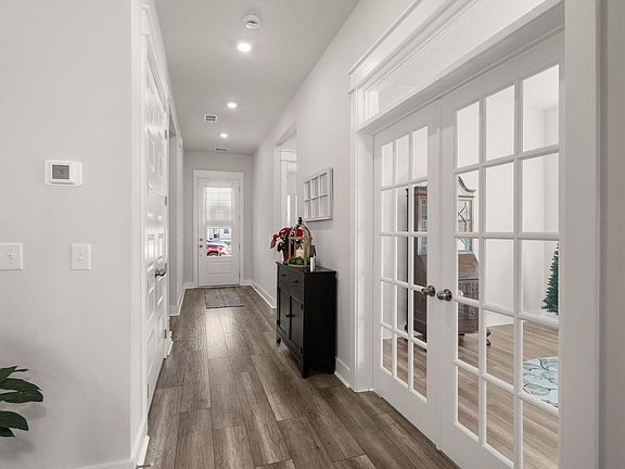 5th image of 129 Ashworth Drive