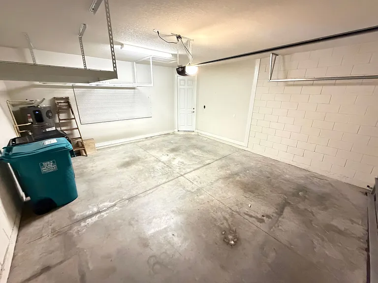 11867 Padua Ln — Photo 47