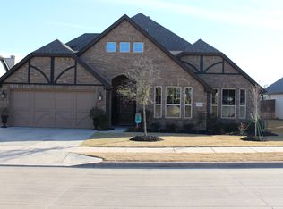 11921 Carlin Dr, Fort Worth, TX 76108