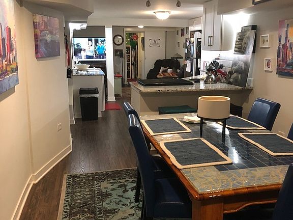 3rd image of 1452 W Bryn Mawr Ave