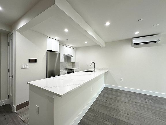 2nd image of 25-31 27th St #2R