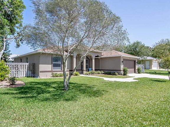 3rd image of 848 Stony Point Dr