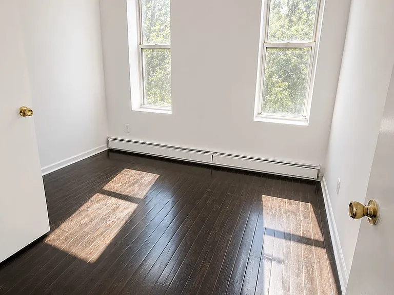 235 Kingston Ave #2 — Photo 7