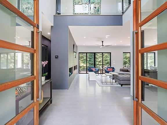 4th image of 4036 Statewood Rd NE