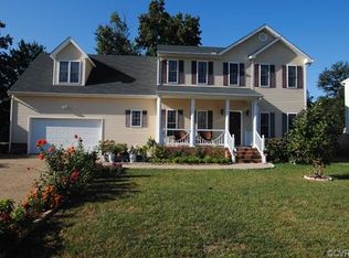 10013 Bon Air Crest Dr, North Chesterfield, VA 23235