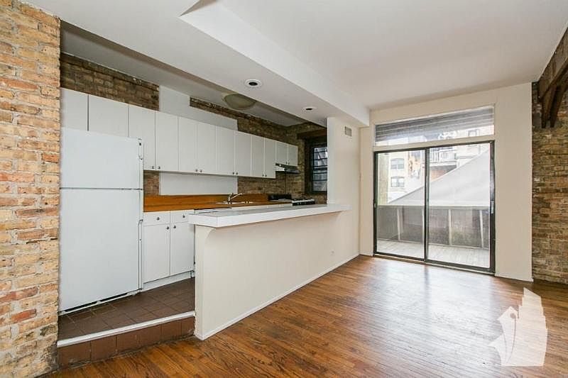 1st image of 3001 N Broadway St #3