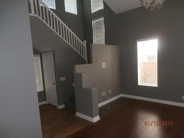 28 Silkwood Ln — Photo 6