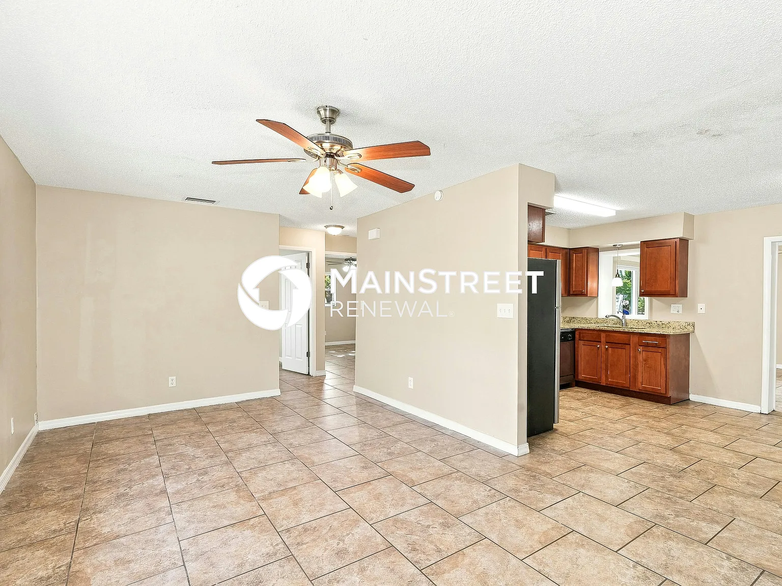 3124 Bigelow Dr — Photo 2