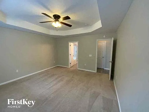 918 Laurel Oak Ln — Photo 8