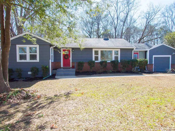 221 Pine St, Gardendale, AL 35071