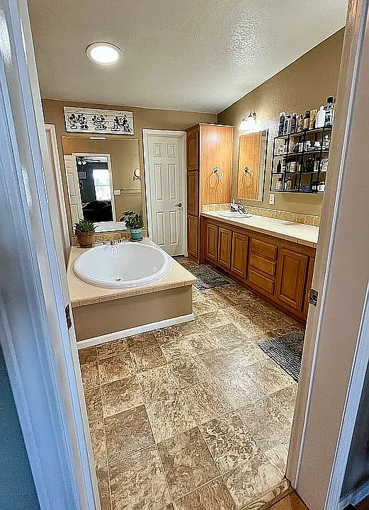 228 Rio Grande Dr — Photo 4