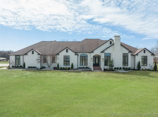 5712 E 161st St S, Bixby, OK 74008