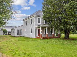 1307 Yorktown Rd, Yorktown, VA 23693