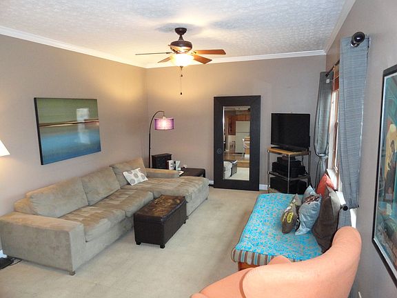 3rd image of 5624 Chesterview Dr