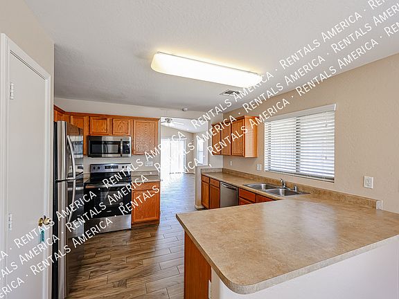 5th image of 12905 W Mandalay Ln