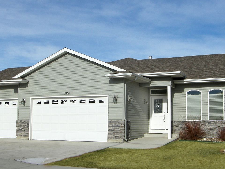 Front View of Home