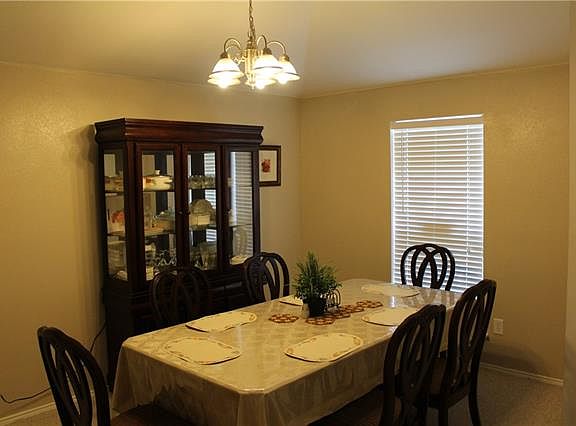 2nd image of 4406 Waterbird Ln