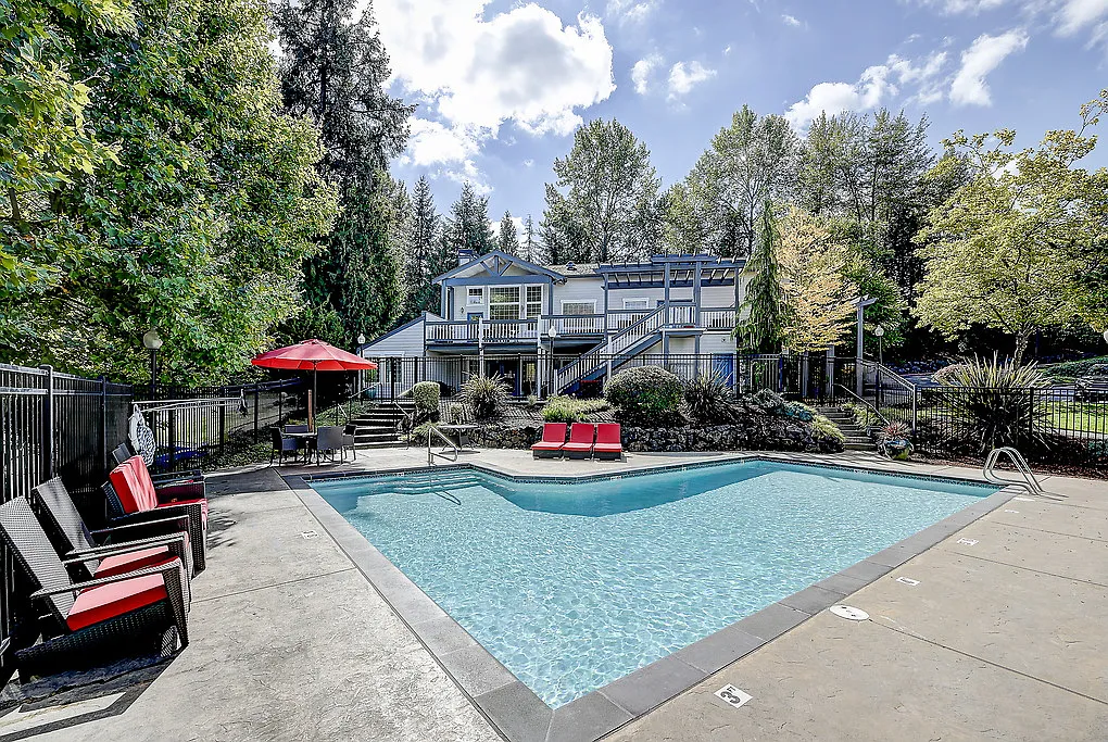 Sammamish View — Photo 1