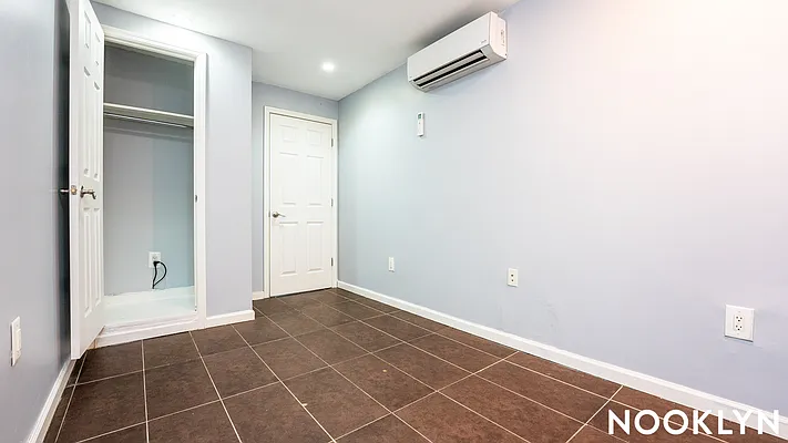 Rented by Nooklyn NYC LLC | media 6