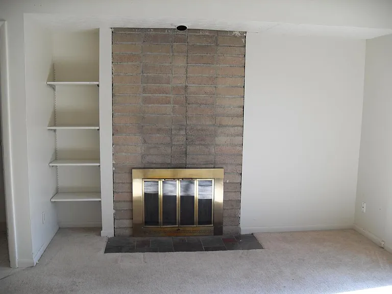 5058 Hibbs Dr — Photo 11