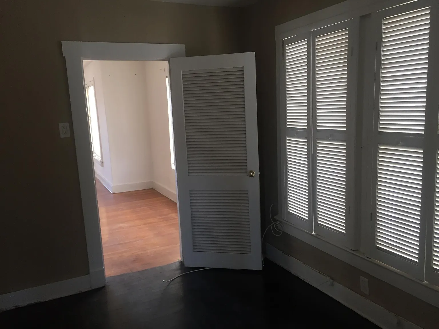 2 bed, 1200 sqft, $950 — Photo 4