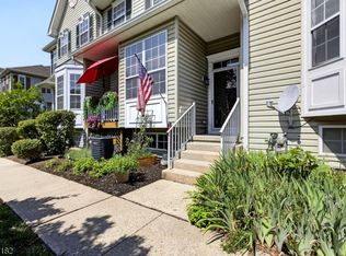 9 Briar Ln, Raritan Twp., NJ 08822