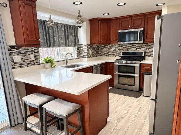 21081 Martynia Ct, Moreno Valley, CA 92557