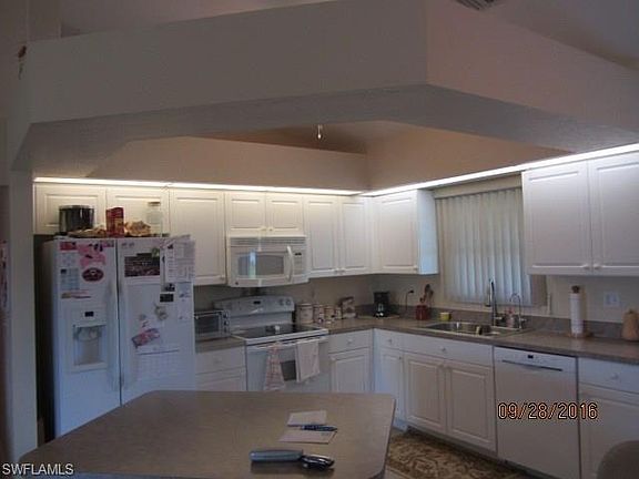 3rd image of 229 NW 22nd Pl