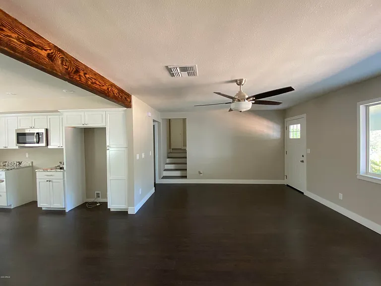 600 S Mud Springs Rd — Photo 7