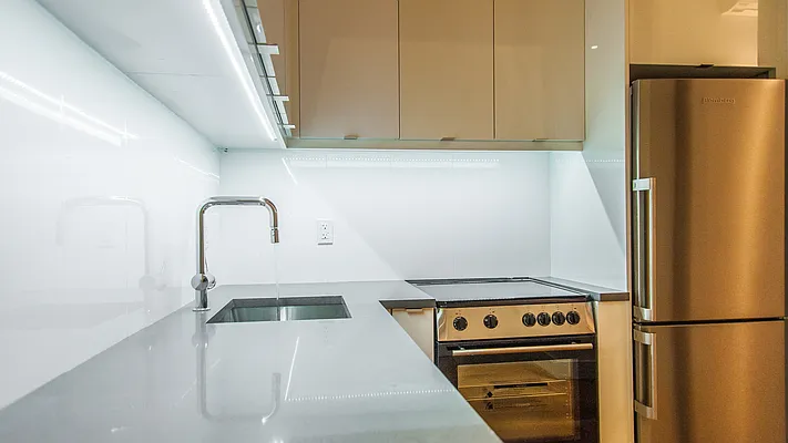 Rented by Nooklyn NYC LLC | media 37