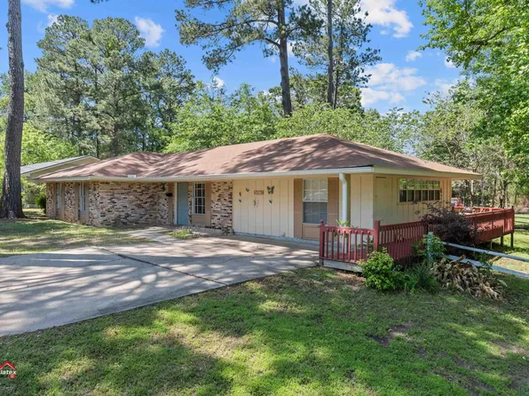 313 Woodland Dr, Jefferson, TX 75657