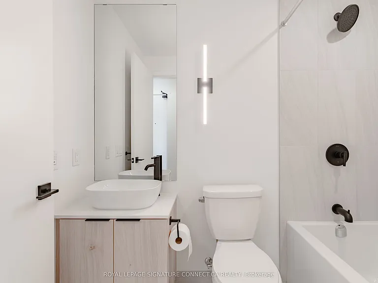 1185 Dupont St #517 — Photo 18