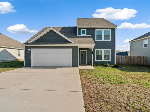 3162 White Ash St, Bowling Green, KY 42101