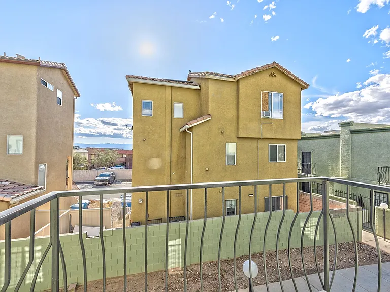 7030 E Burcot Ave #K113 — Photo 8
