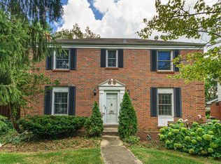 425 S Prospect Ave, Elmhurst, IL 60126