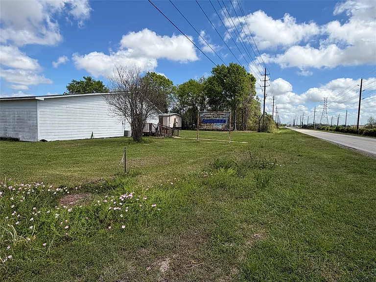 26630 Betka Rd — Photo 4