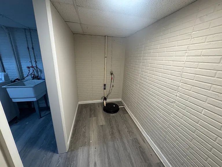652 Glynlee Ct — Photo 19