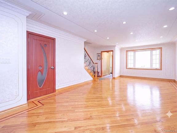 2nd image of 150-55 77th Avenue