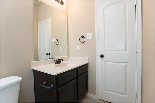 3723 Vista Cove Dr — Photo 10