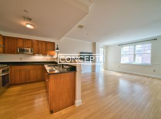10-12 Vernon St UNIT 203, Brookline, MA 02446