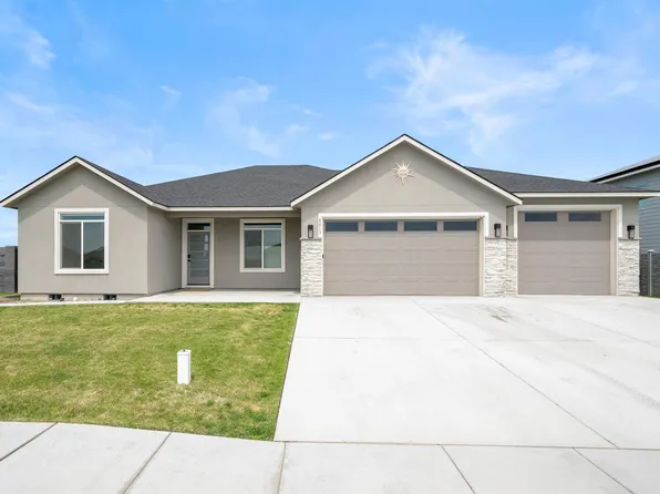 8613 Dusty Maiden Dr, Pasco, WA 99301