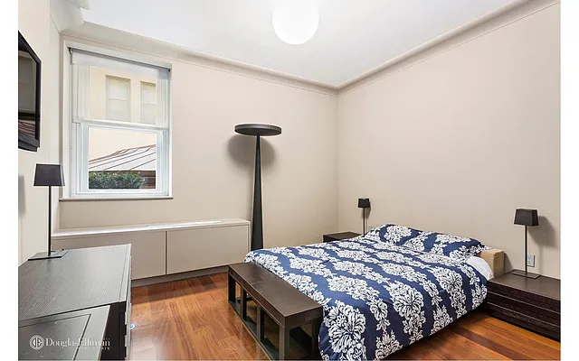 Rented by Douglas Elliman | media 36