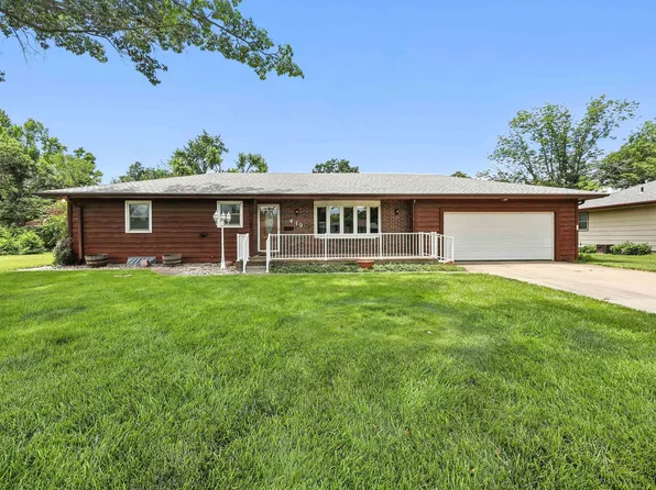 419 Apollo St, Silver Lake, KS 66539