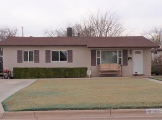 903 W Clayton Ave, Artesia, NM 88210