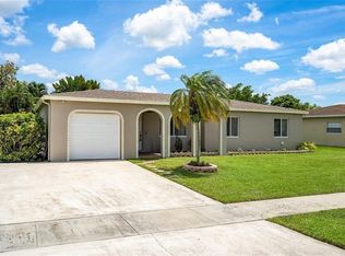 10884 Gantry St, Boca Raton, FL 33428