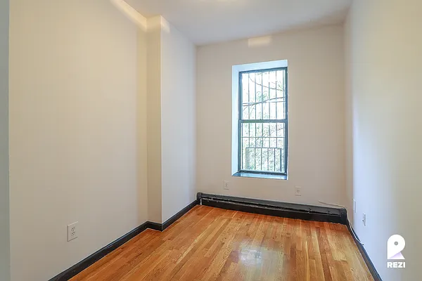 Rented by REZI | media 5