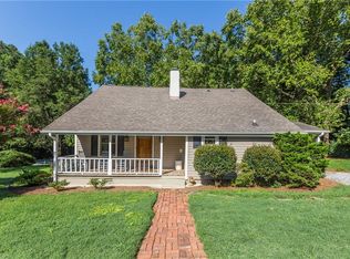 7015 Vance Rd, Kernersville, NC 27284