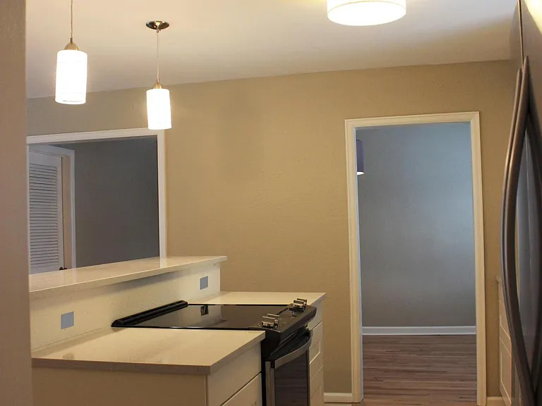 3299 S Elm St — Photo 7