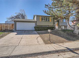 7043 W Hinsdale Dr, Littleton, CO 80128