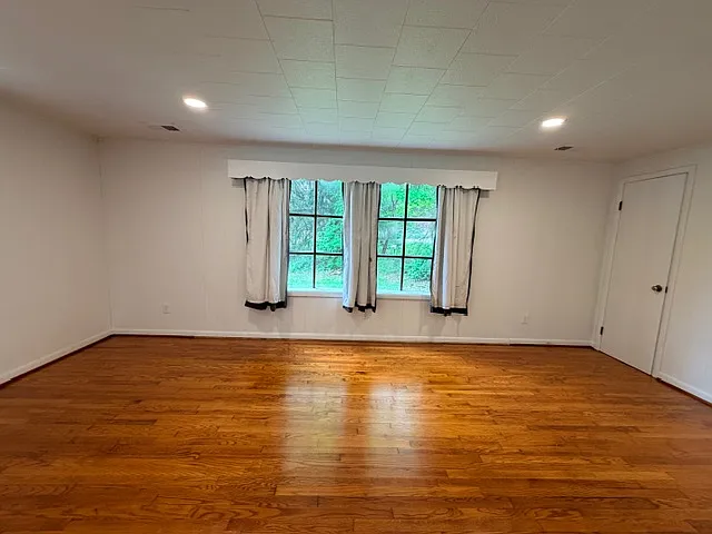 3617 Littlestown Pike — Photo 13